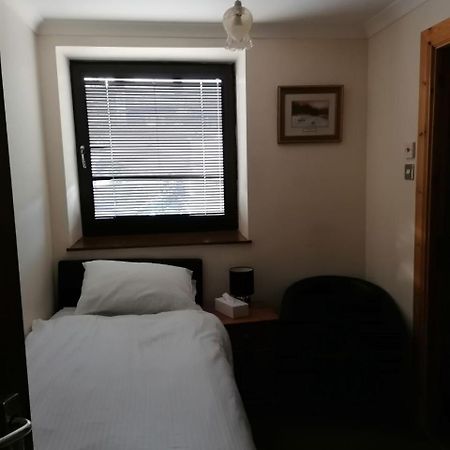 Granville guest house Dyce Extérieur photo