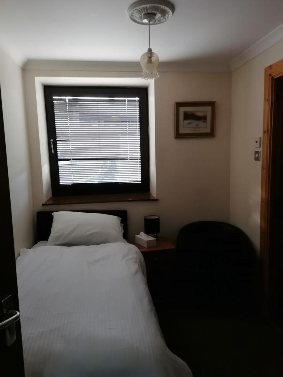 Granville guest house Dyce Extérieur photo